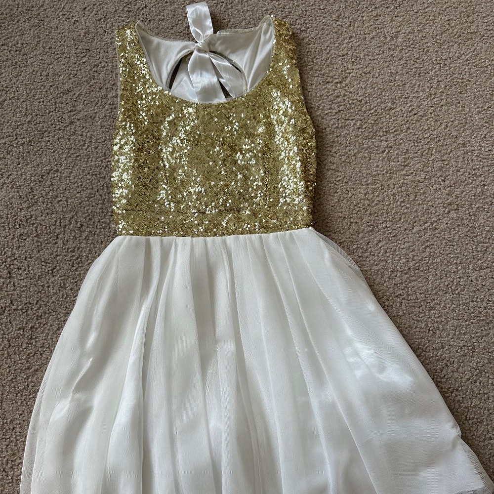 B. Darlin White Gold Sequin Homecoming Prom Dress Juniors size 7/8